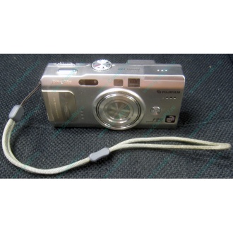 Фотоаппарат Fujifilm FinePix F810 (без зарядного устройства) - Дрезна